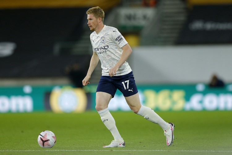 真是个天大的好消息😍👏🏻 来源：REAL MADRID FANS🚨 迪恩·胡伊森随队合练。